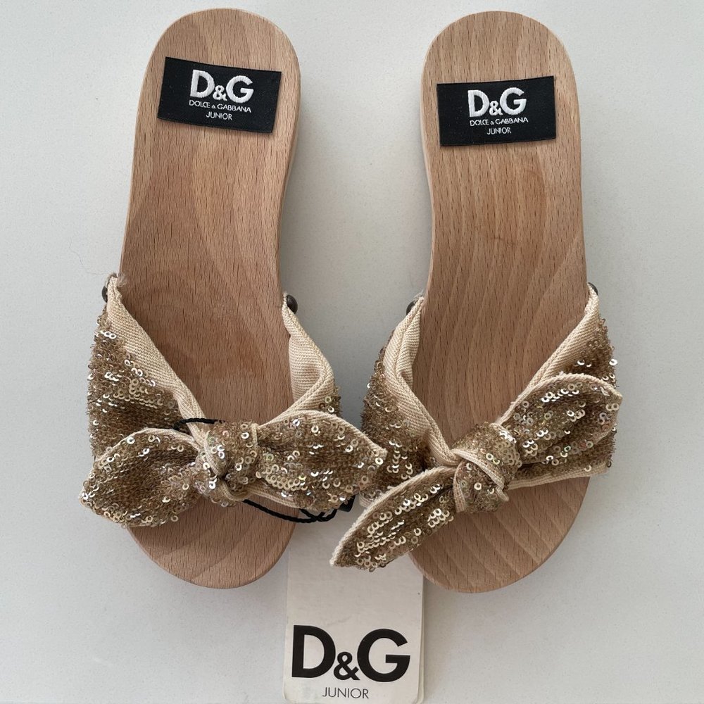 NEW D&G Junior Girls Sandals Sequin Bow Clog Style Wooden Sole Slip On 11 EUR 28 - Picture 3 of 11